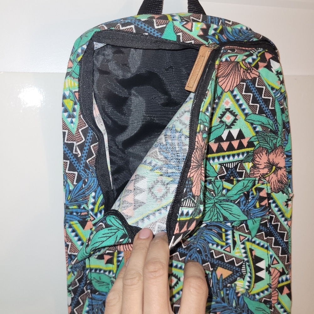 Green psychedelic Backpack - Picture 4 of 6